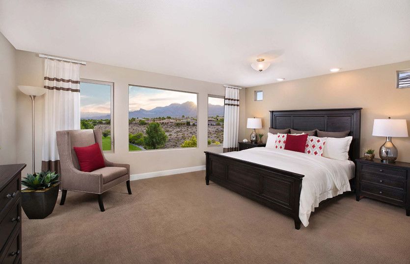 Luxurious Owner's Suite