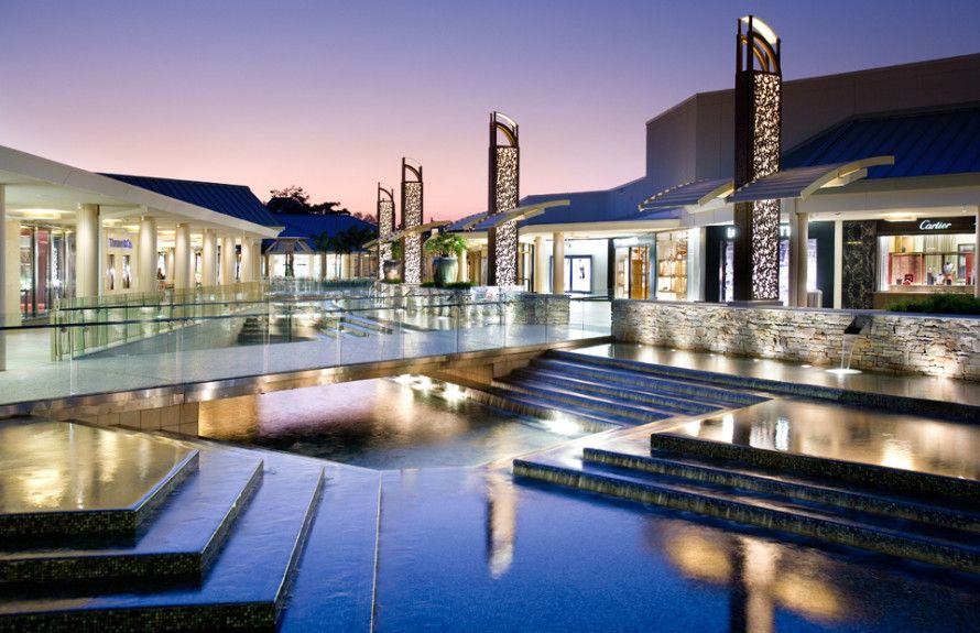 Luxury Shopping & Dining