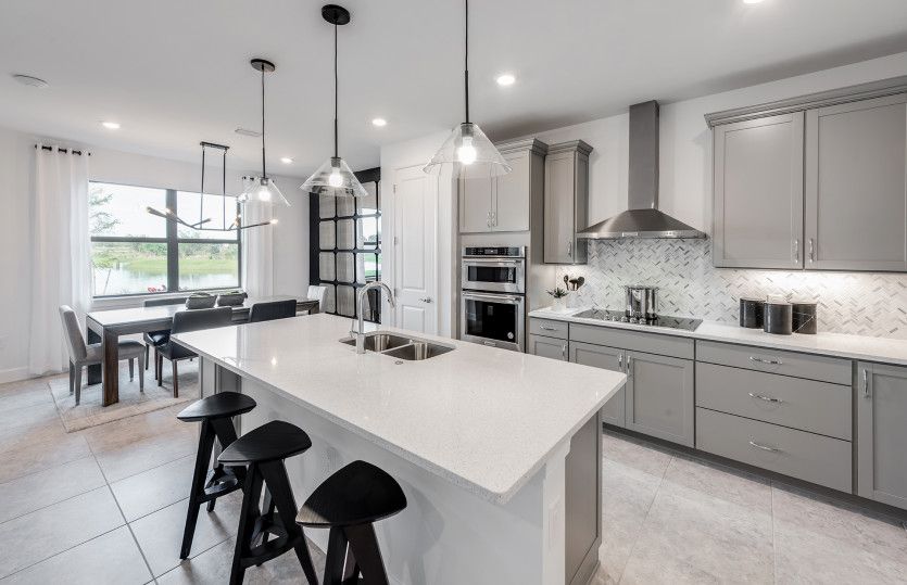 Gourmet Kitchen with Decorative Backsplash