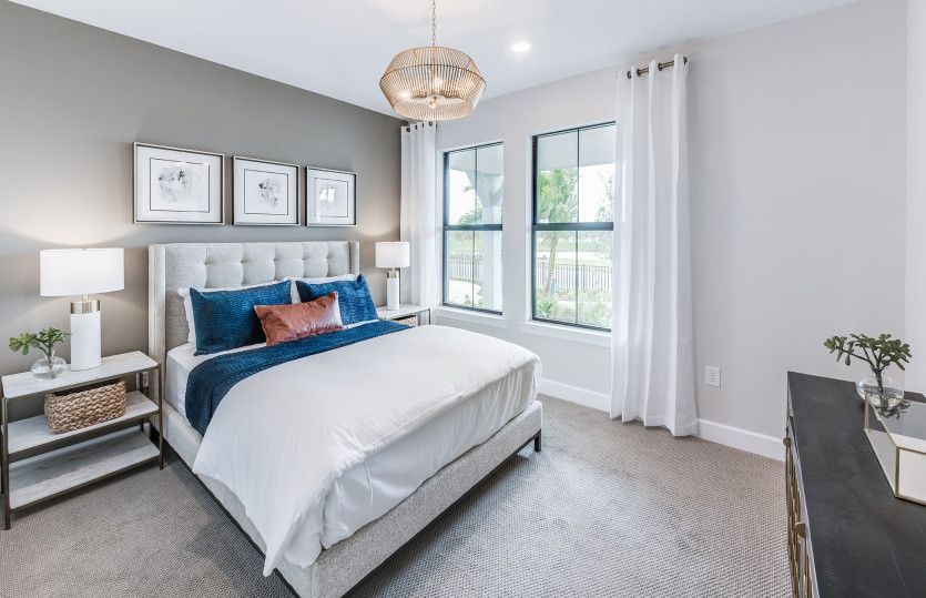 Secondary bedroom
