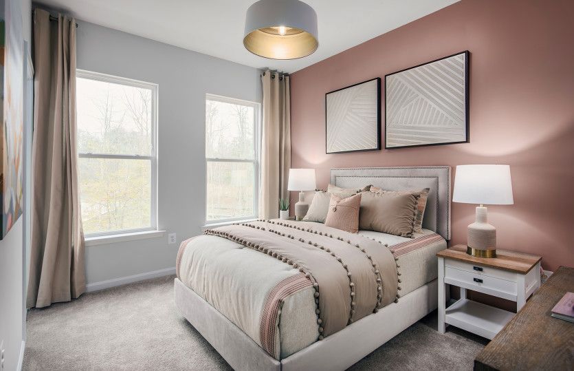 Spacious Secondary Bedroom with a Walk-in Closet and Private Bathroom
