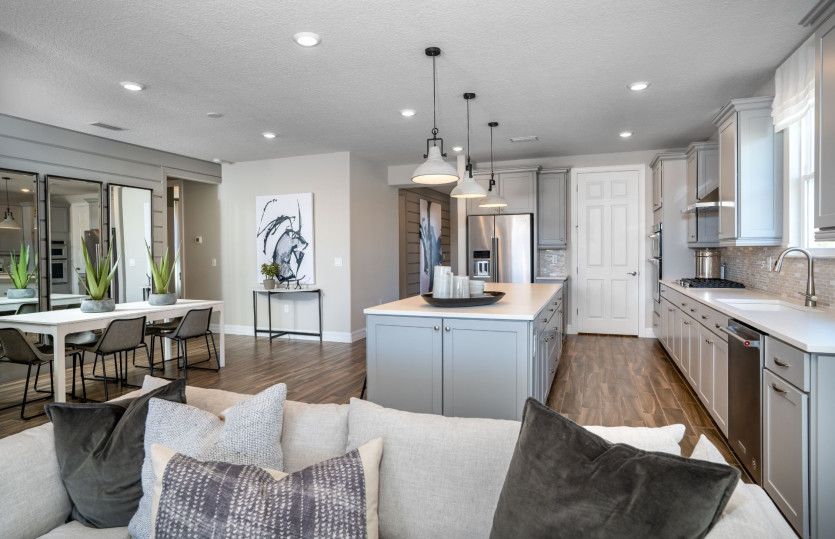 Mainstay Open-Concept Living