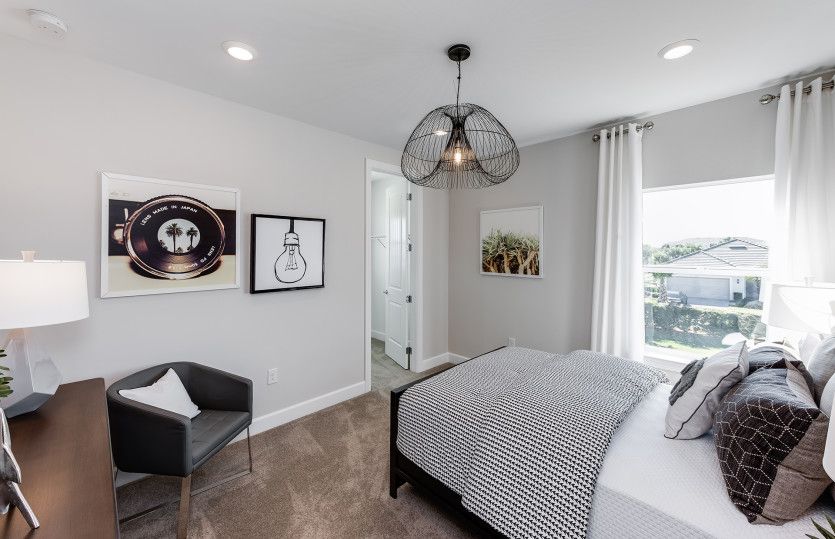 Bedroom 3 with Walk-in Closet