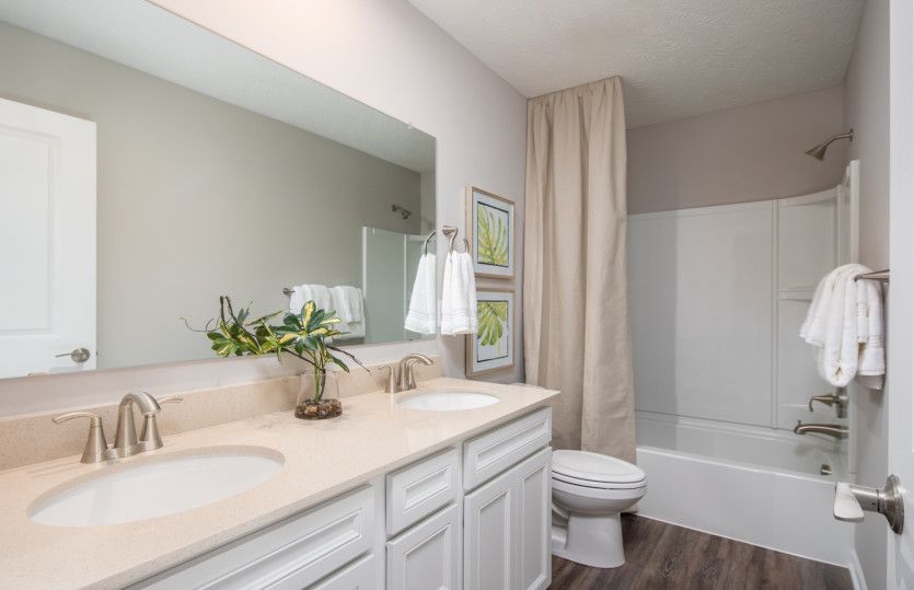 Double Bowl Vanity in Owner's Bath