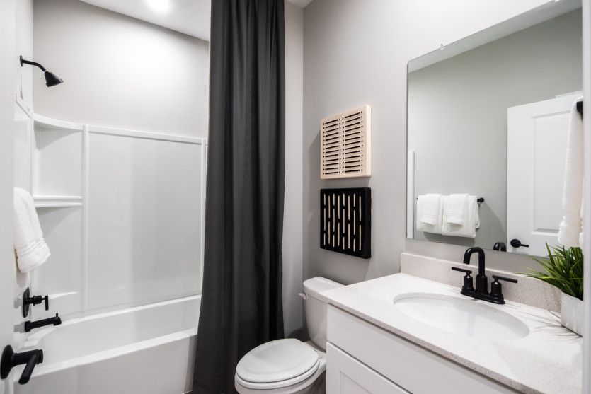 Guest or Kid's Bathroom