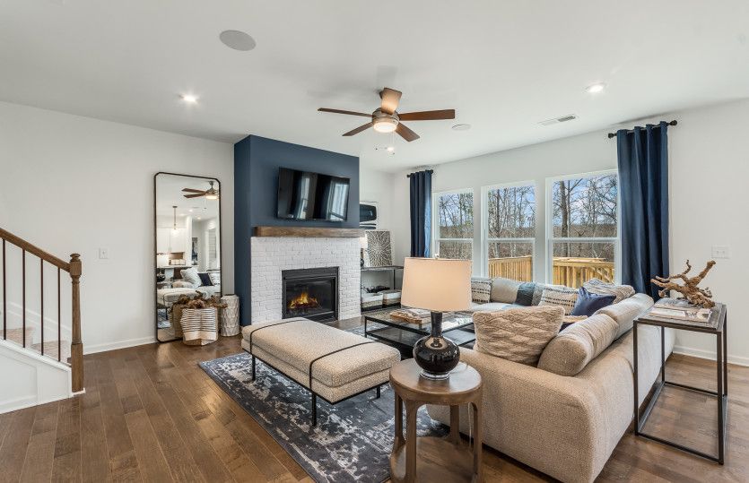 Gathering Room, Model Representation