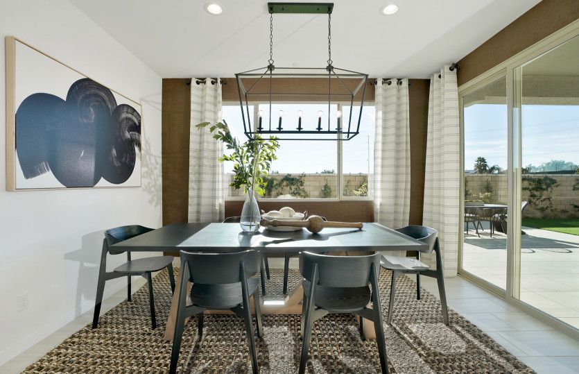 Dining Room (Model Representation)