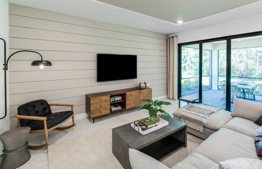 Gathering space with ample natural light