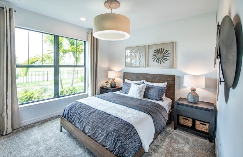 Secondary bedroom