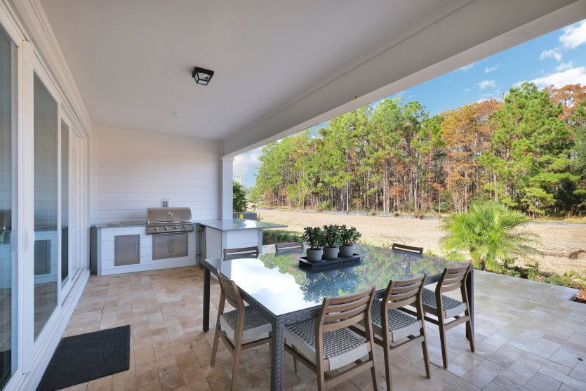 Easley | Covered Lanai