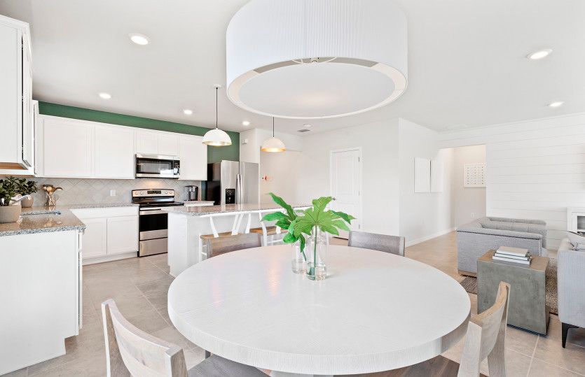 Kitchen and cafe area