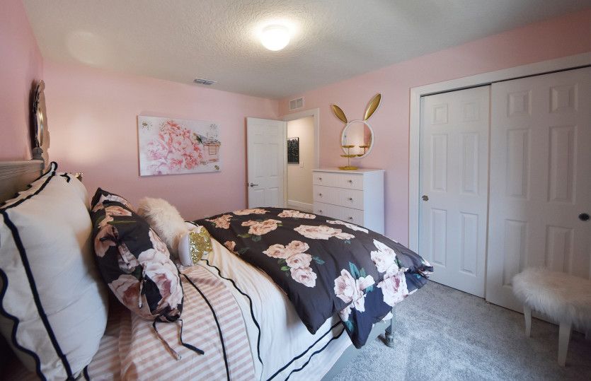 Secondary bedroom