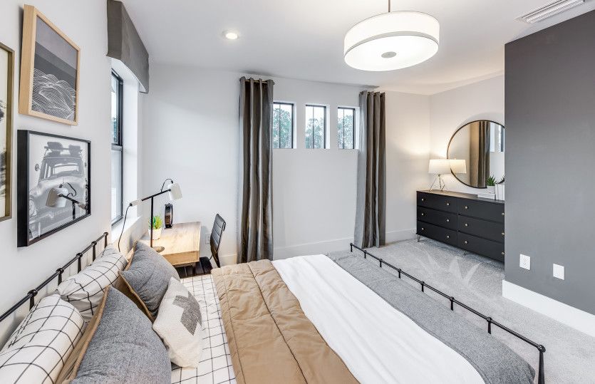 Secondary bedroom