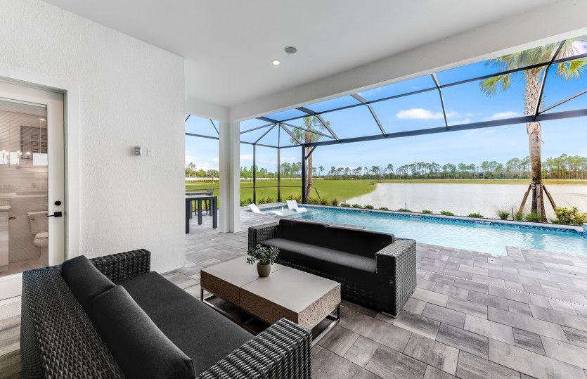 Covered Lanai space