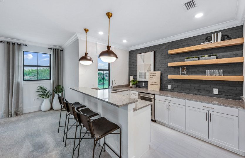 Optional wet bar in loft