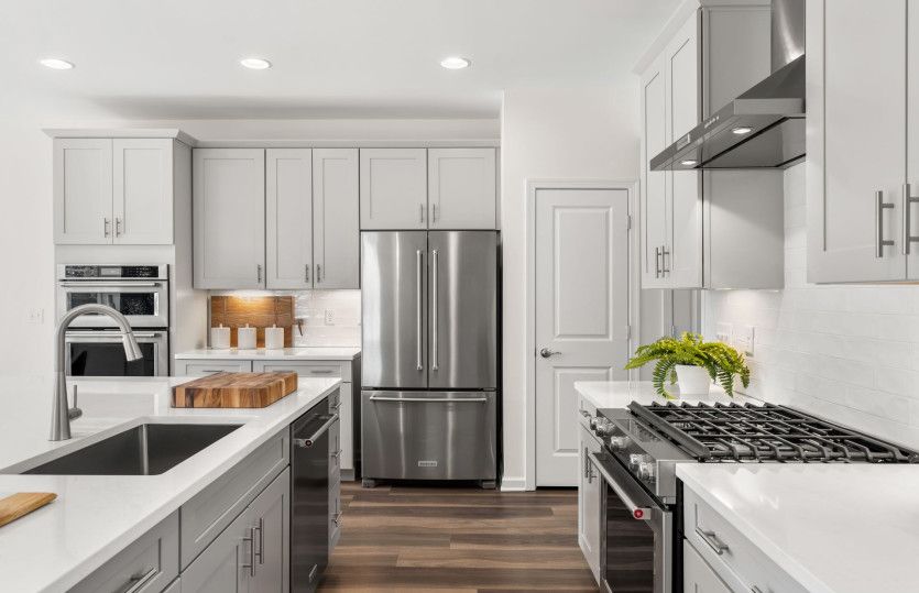 Abundant Cabinet Space