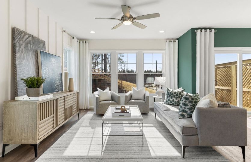 1000 Emerald Run. Shrewsbury, MA 01545