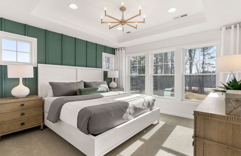 Luxurious Owner's Suite