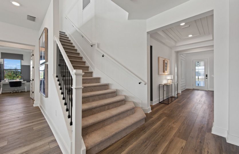 2-story home design