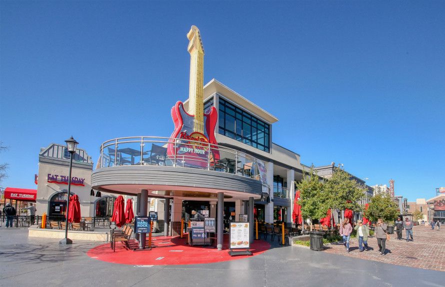 Dine at Hardrock Café