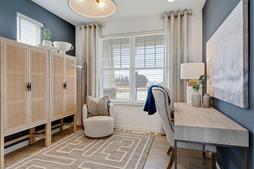 Cozy Flex Room or Home Office