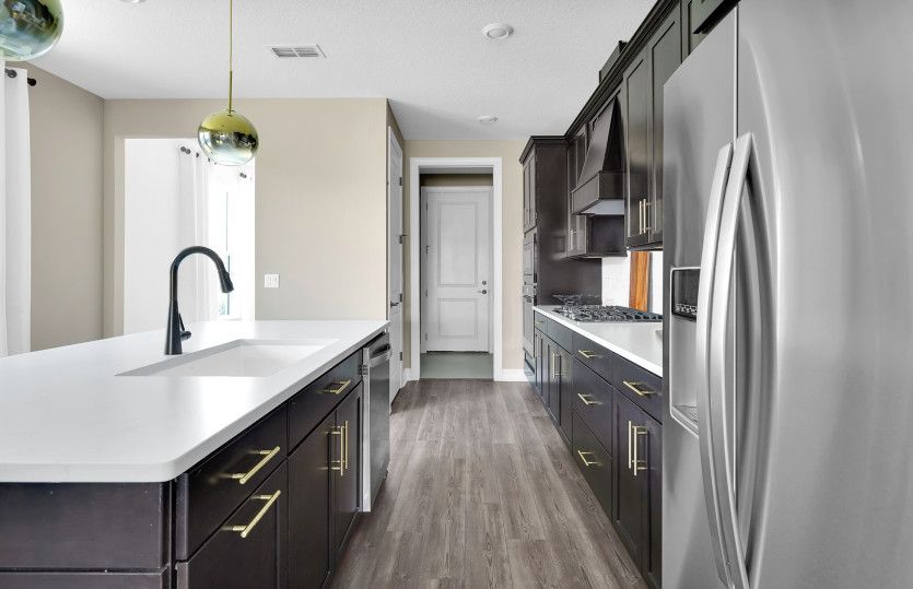 Hallmark | Gourmet Kitchen