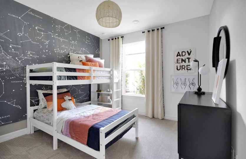 Hallmark | Guest Bedroom