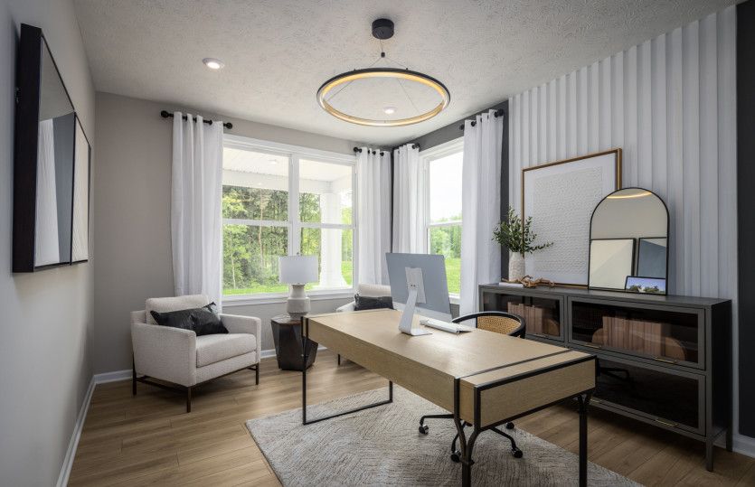 Spacious Flex Room