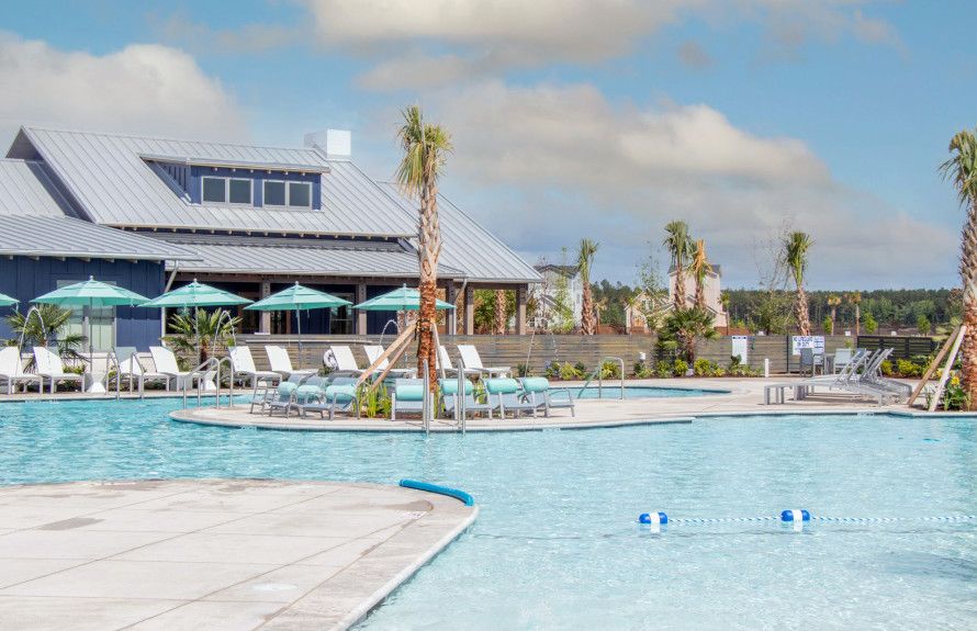 Midtown Club Pool