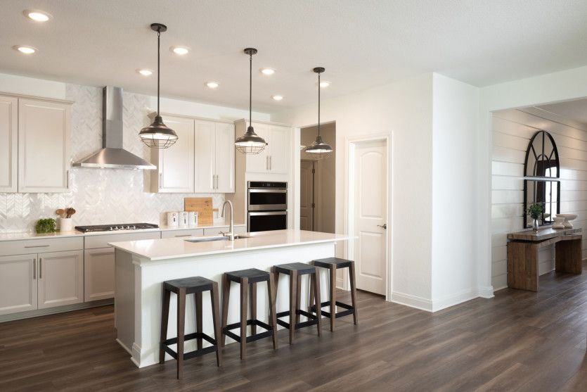 Eat-in Kitchen