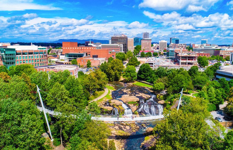 20 Min to Downtown Greenville