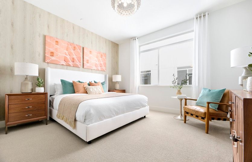 Large owner's suite with plenty of sunlight