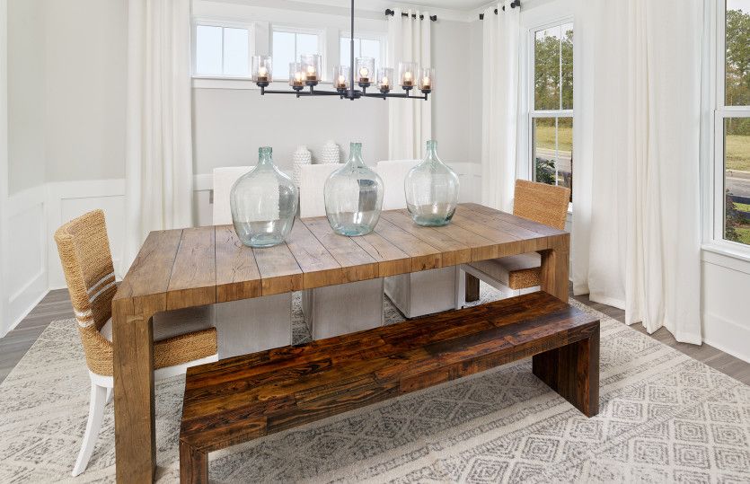 Dining Room, Model Representation