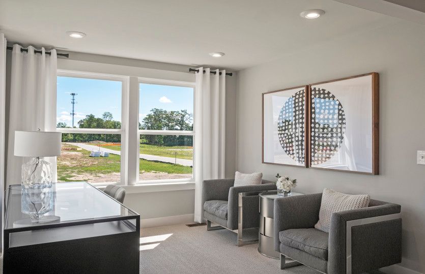 Optional Owner's Sitting Area
