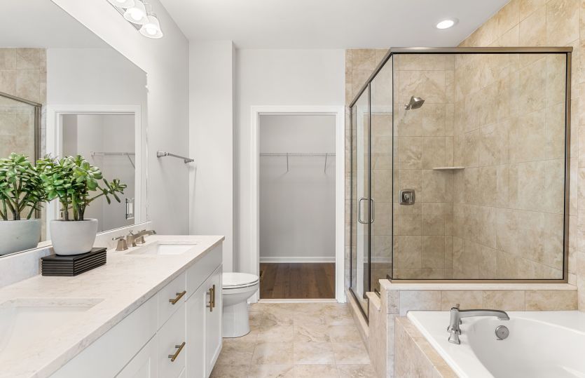 Spa-Like Owner's Bath