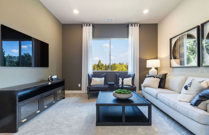 Optional guest suite with living area