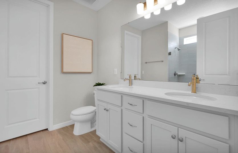 Cedar | Owner's Bathroom