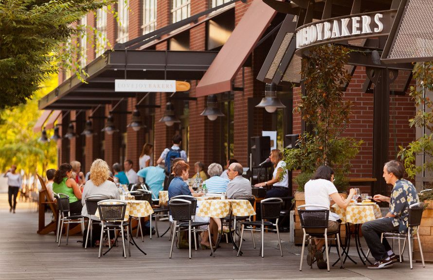 Dine in downtown Camas