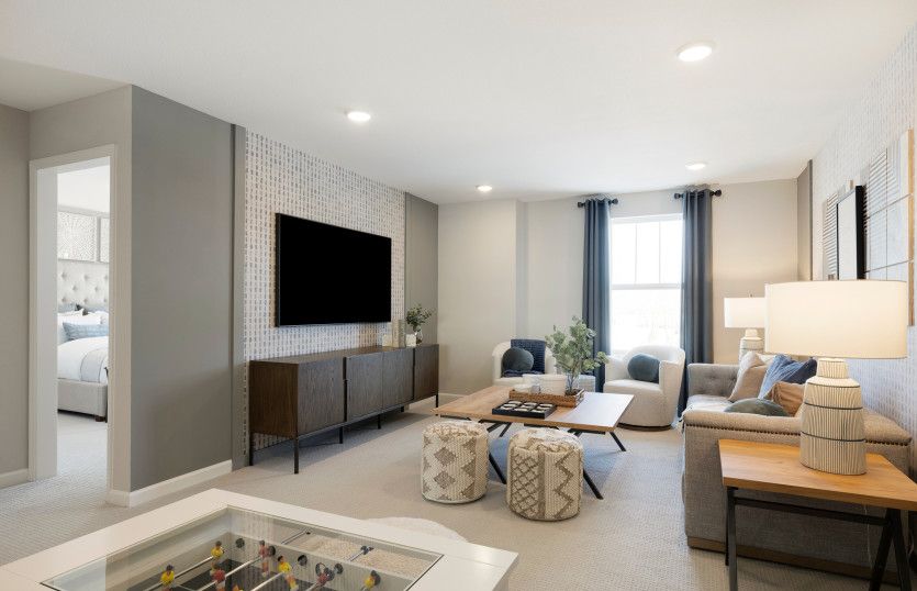 Upper Level Loft Area