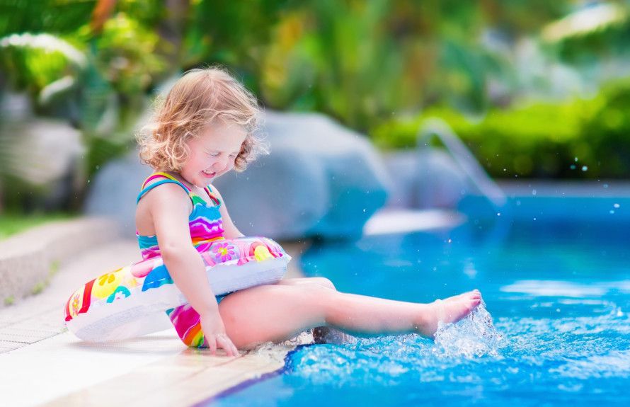 Community pool & cabana
