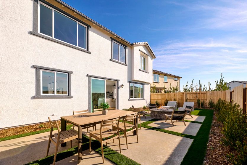 Back patio with firepit