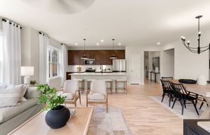 320 Martins Landing Unit 307 (Ivywood)