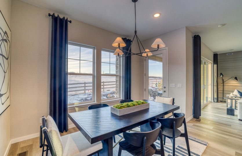 Off the kitchen is a quaint café perfect for enjoying meals with the whole family.