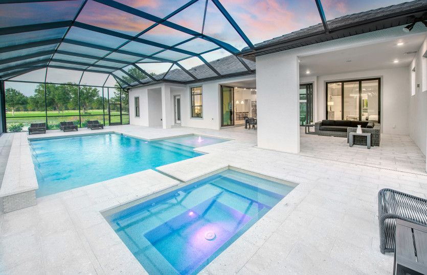 Screened-in custom pool & spa