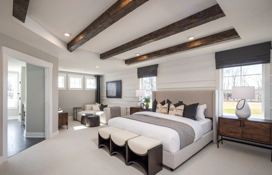 Owner's Retreat with Sitting Area