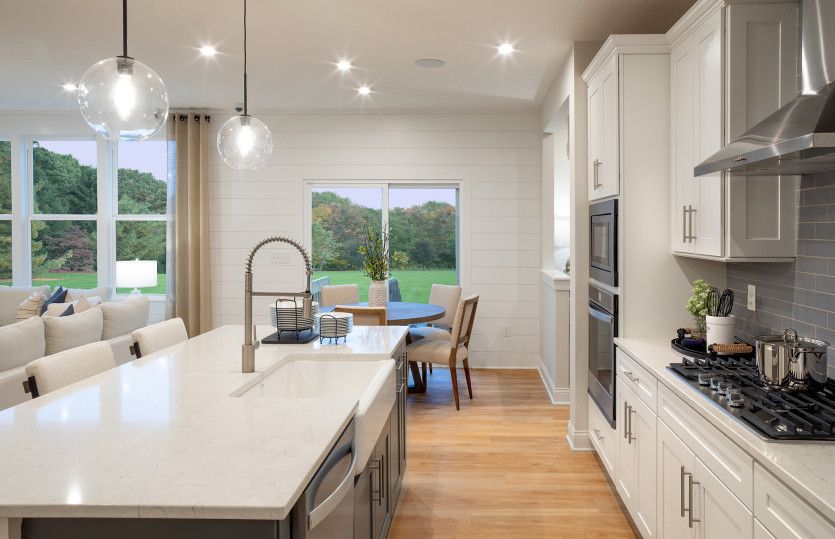 Kitchen and Cafe