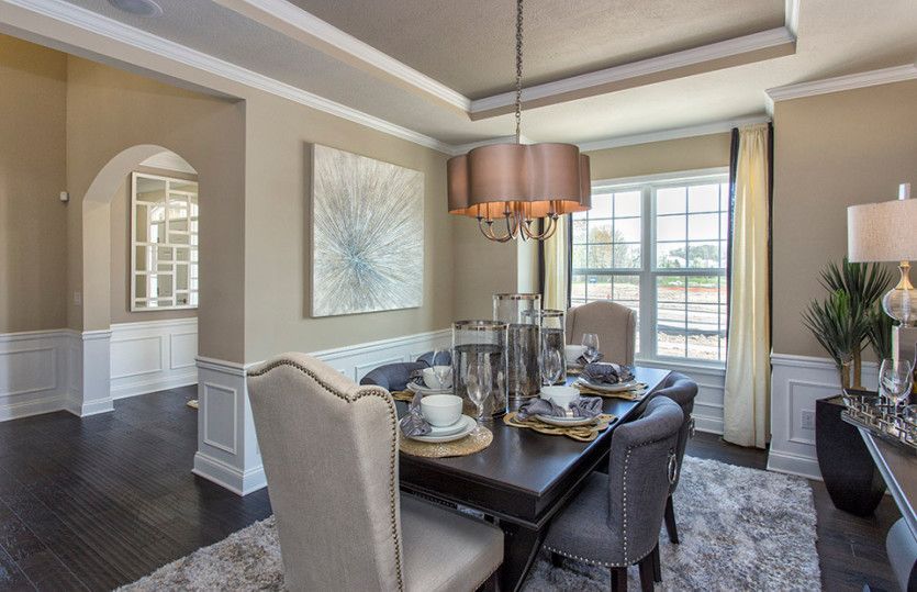 Formal Dining Room, Perfect for Entertaining