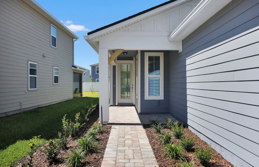Drayton | Entryway