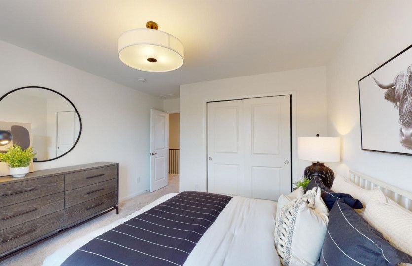 Hampton Bedroom