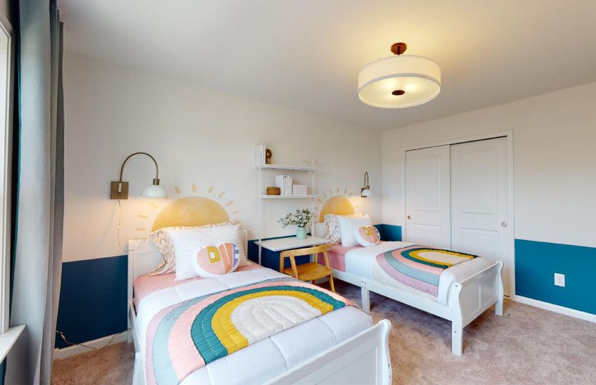Hampton Bedroom